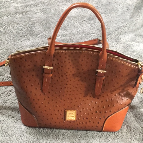 Authentic Dooney Bourke Purse - Picture 2 of 8